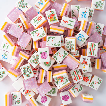 Modern Mahjong Set Daisy Pink Shell Mahjong Set 2